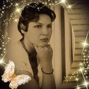 Meet your Posher, Fatima